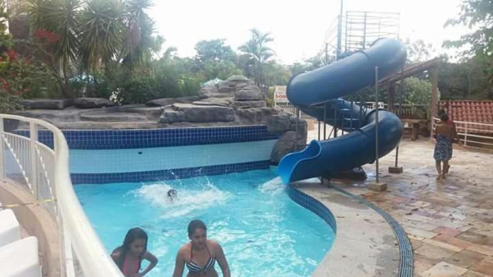 Ecologic Park Ap 2 Quartos Para 7 Pessoas 1Park Aquatico 10 Piscinas Termais 卡达斯诺瓦斯 外观 照片
